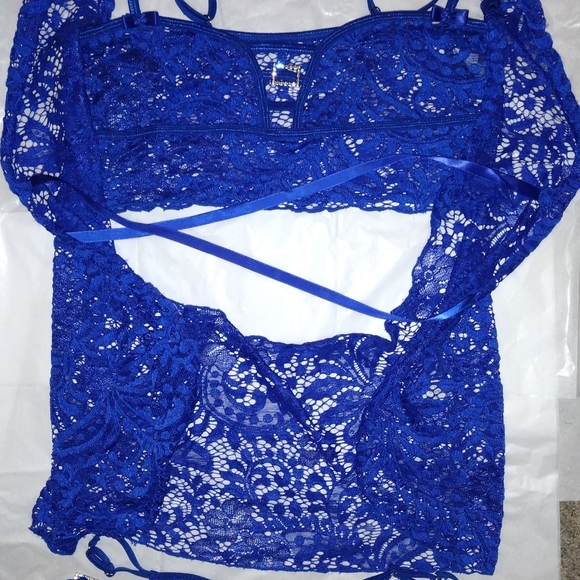 3 piece lingerie set - Picture 2 of 7